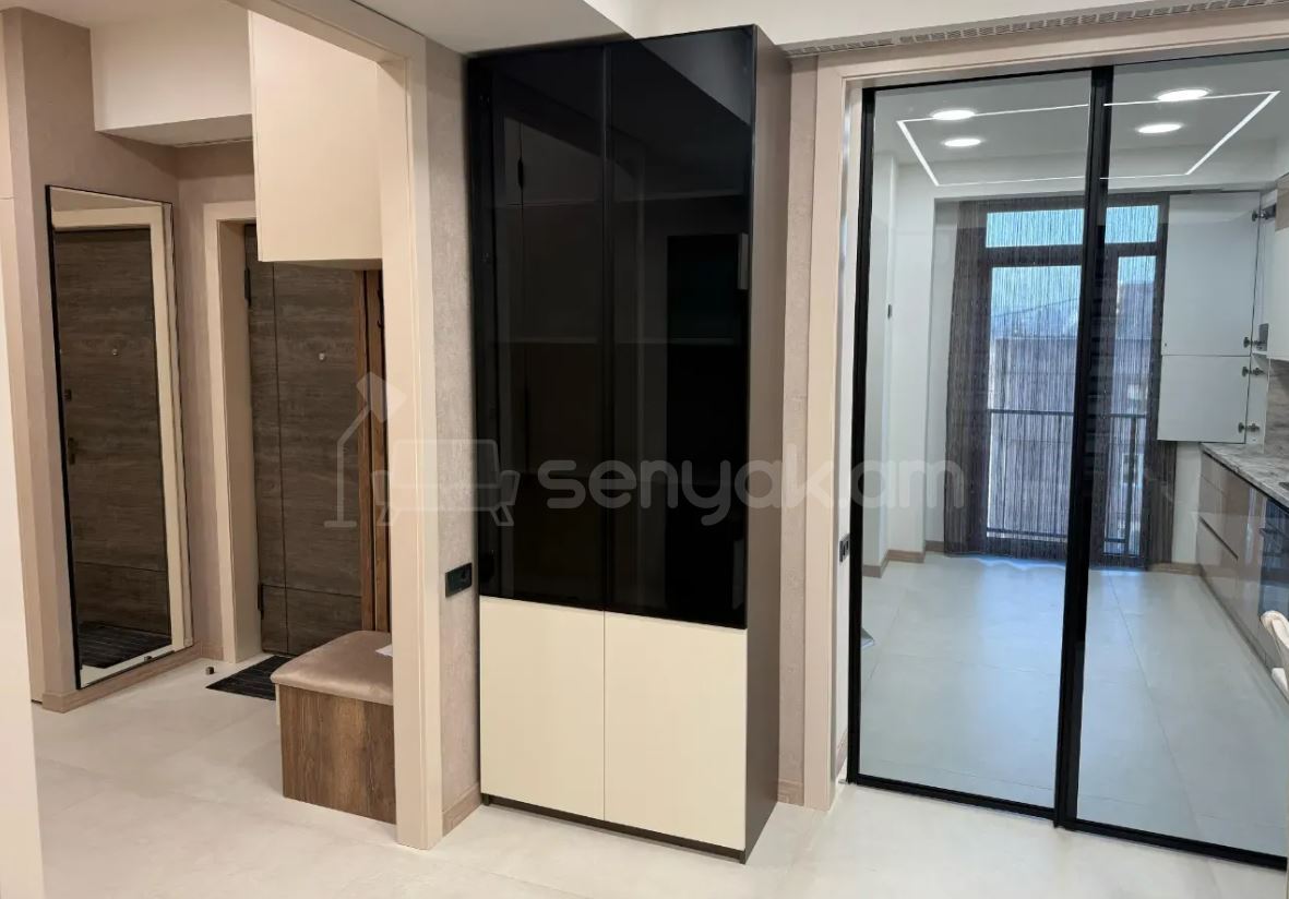 3 Սենյականոց Բնակարան Նորակառույցում, 86քմ, 13/16 հարկ, Դիզայներական Վերանորոգված, Կահավորված