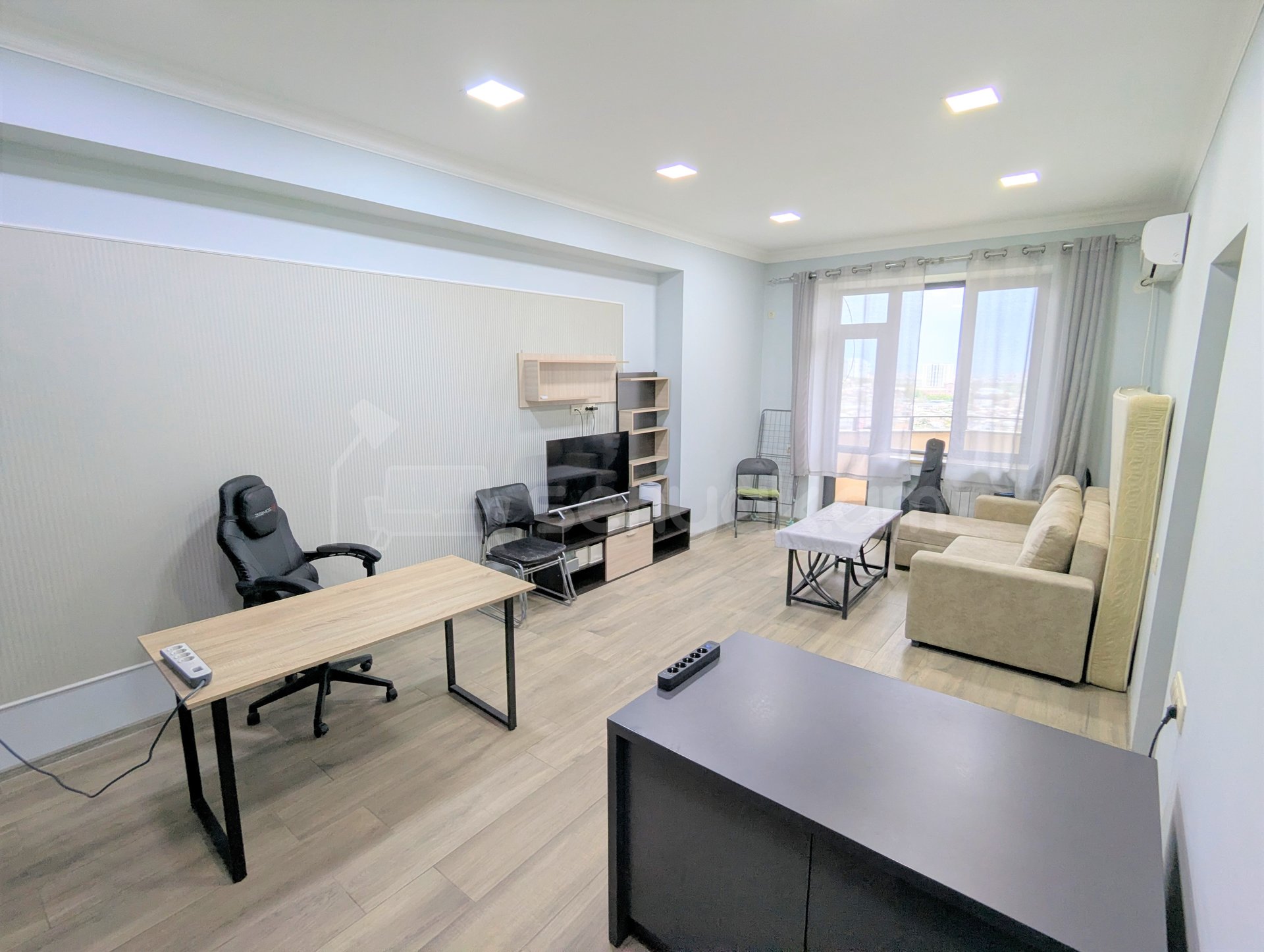 2 Սենյականոց Բնակարան Նորակառույցում, 60քմ, 15/15 հարկ, Կապիտալ Վերանորոգված, Կահավորված, Արևկող