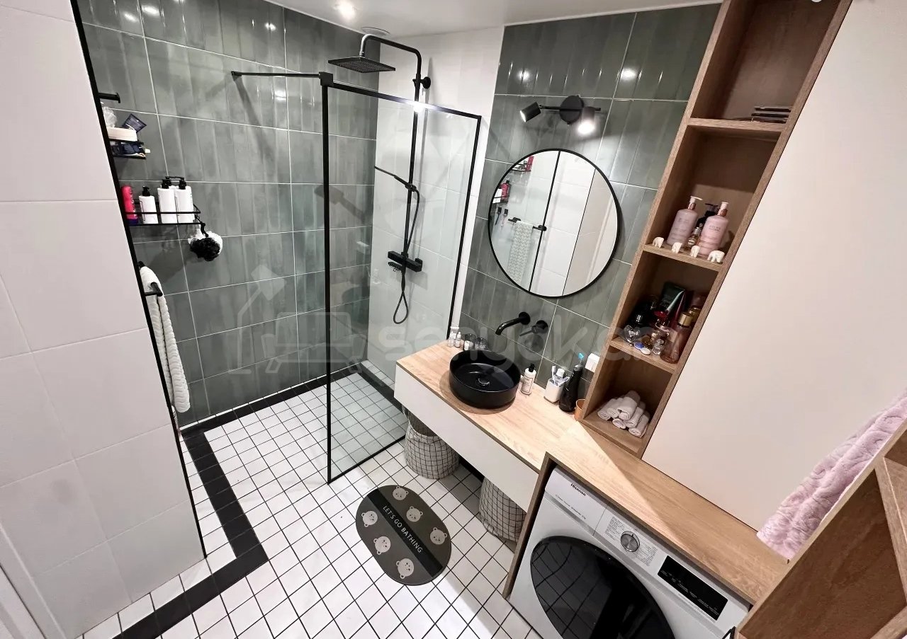 2 Սենյականոց Բնակարան Քարե Շենքում, 55քմ, 1/5 հարկ, Կապիտալ Վերանորոգված