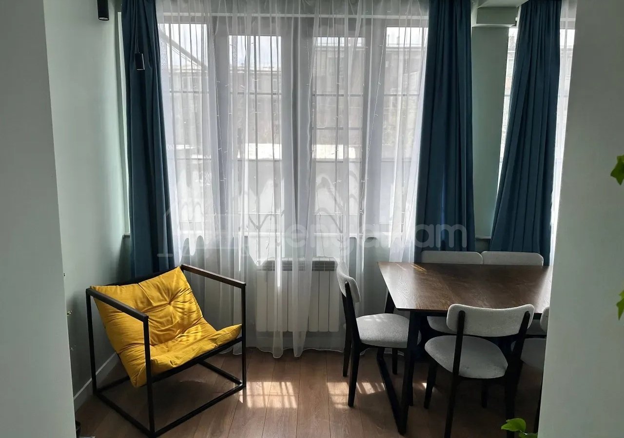 2 Սենյականոց Բնակարան Քարե Շենքում, 55քմ, 1/5 հարկ, Կապիտալ Վերանորոգված