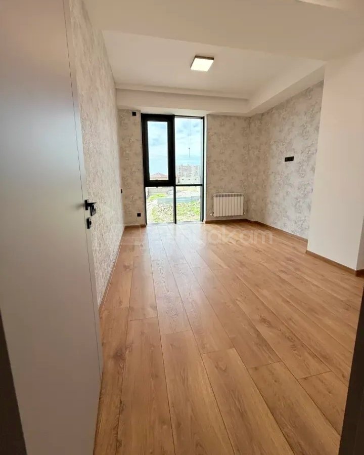 3 Սենյականոց Բնակարան Նորակառույցում, 72քմ, 5/17 հարկ, Կապիտալ Վերանորոգված