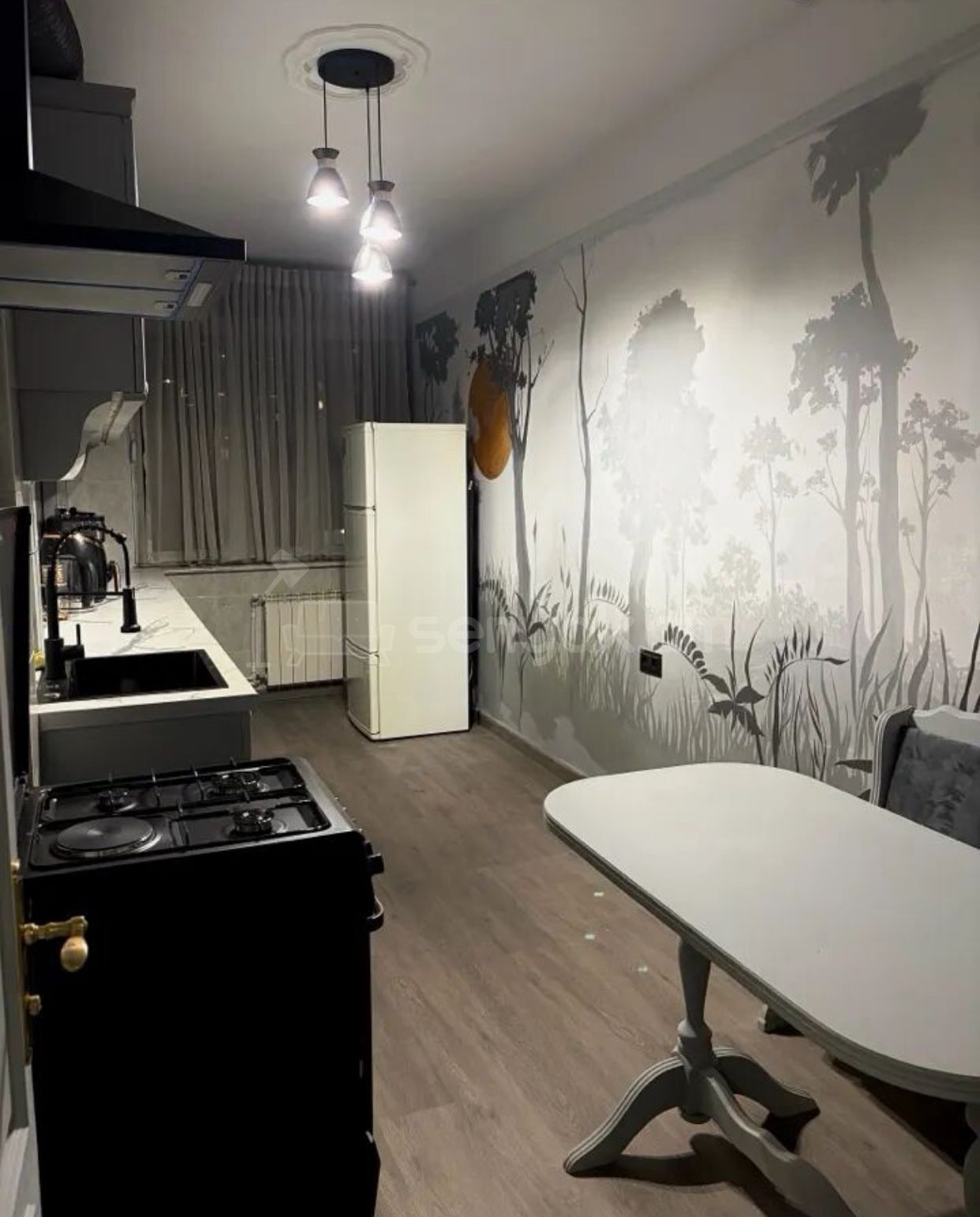 3 Սենյականոց Բնակարան Քարե Շենքում, 76քմ, 5/8 հարկ, Դիզայներական Վերանորոգված, Կահավորված, Արևկող