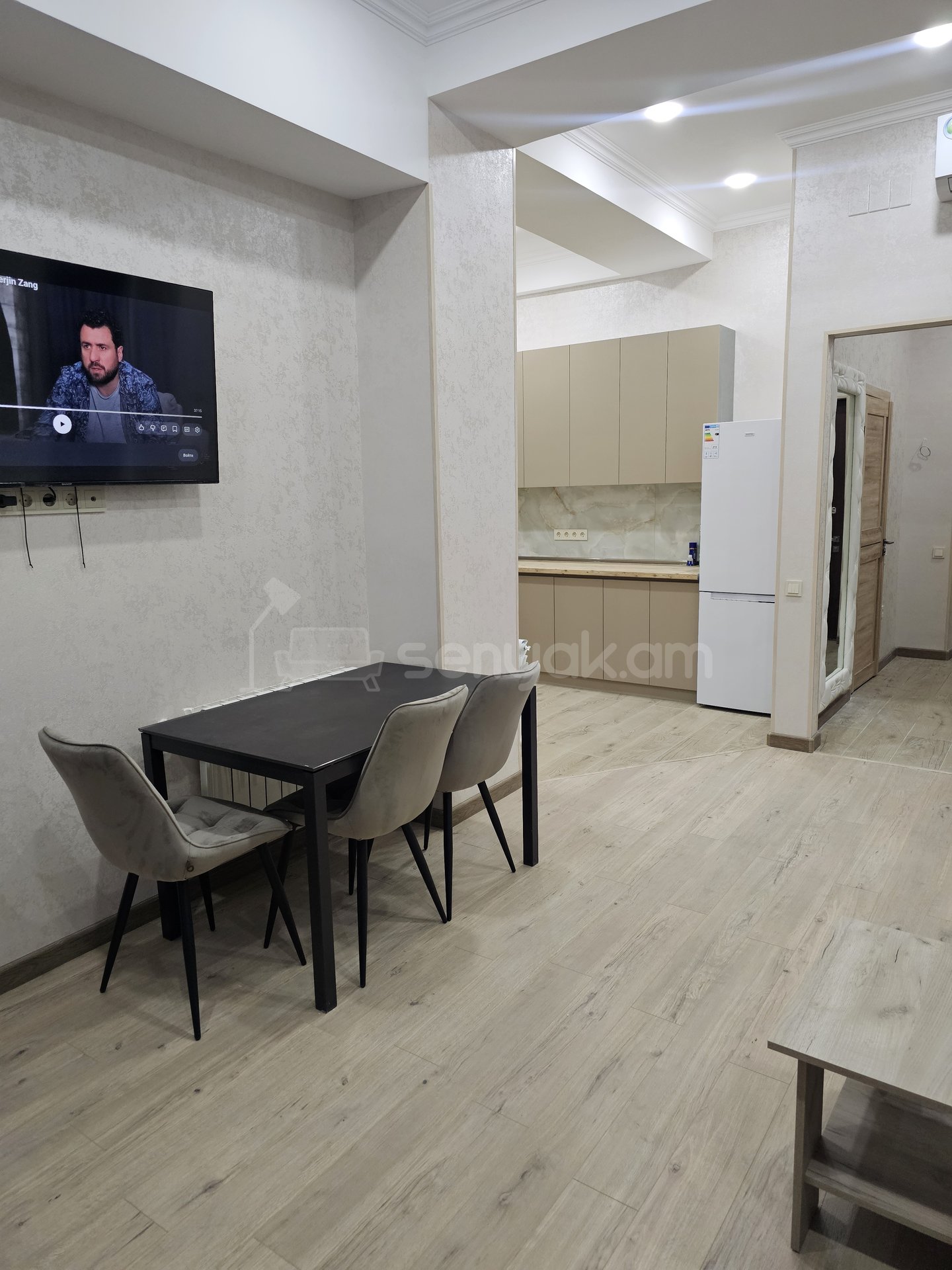 1 Սենյականոց Բնակարան Նորակառույցում, 58քմ, 18/20 հարկ, Դիզայներական Վերանորոգված, Կահավորված