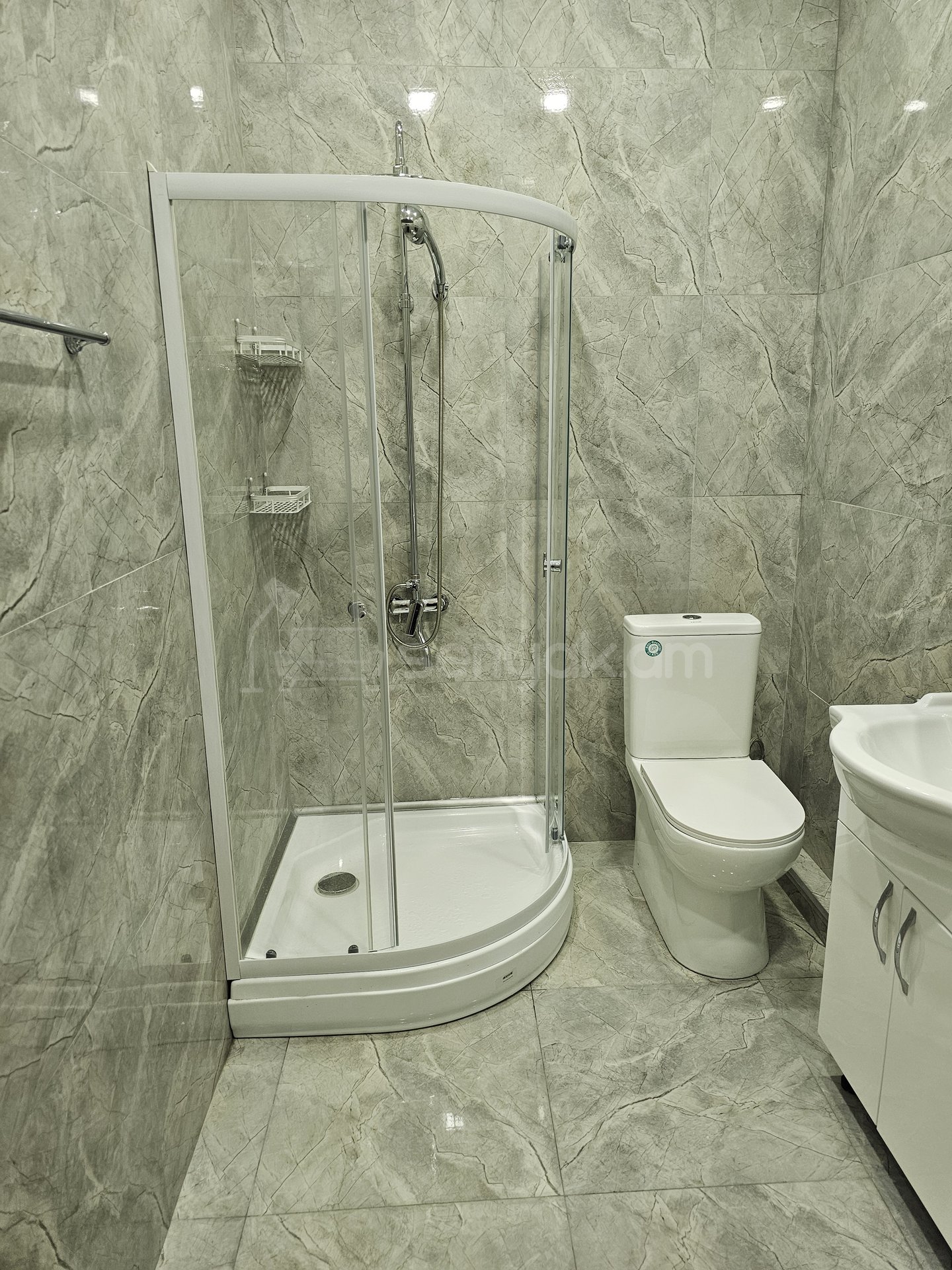 1 Սենյականոց Բնակարան Նորակառույցում, 58քմ, 18/20 հարկ, Դիզայներական Վերանորոգված, Կահավորված