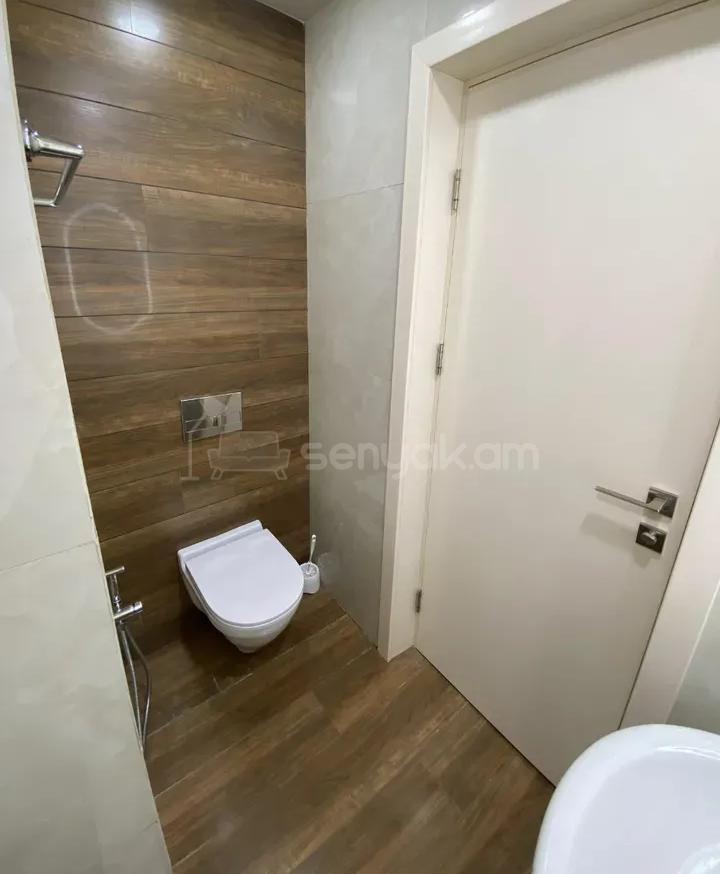 2 Սենյականոց Բնակարան Նորակառույց Քարե Շենքում, 40քմ, 1/3 հարկ, Կապիտալ Վերանորոգված, Կահավորված, Արևկող