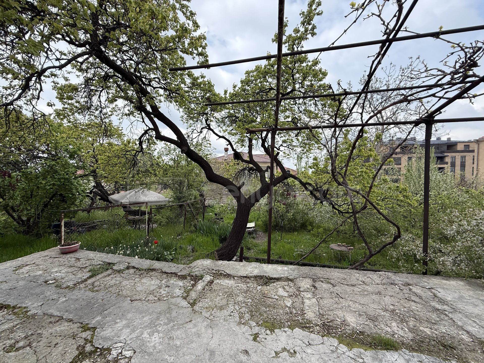 Բնակելի Նշանակության Հողատարածք, 1800քմ, Խմելու Ջրով, Էլեկտրականությամբ, Պարսպապատ