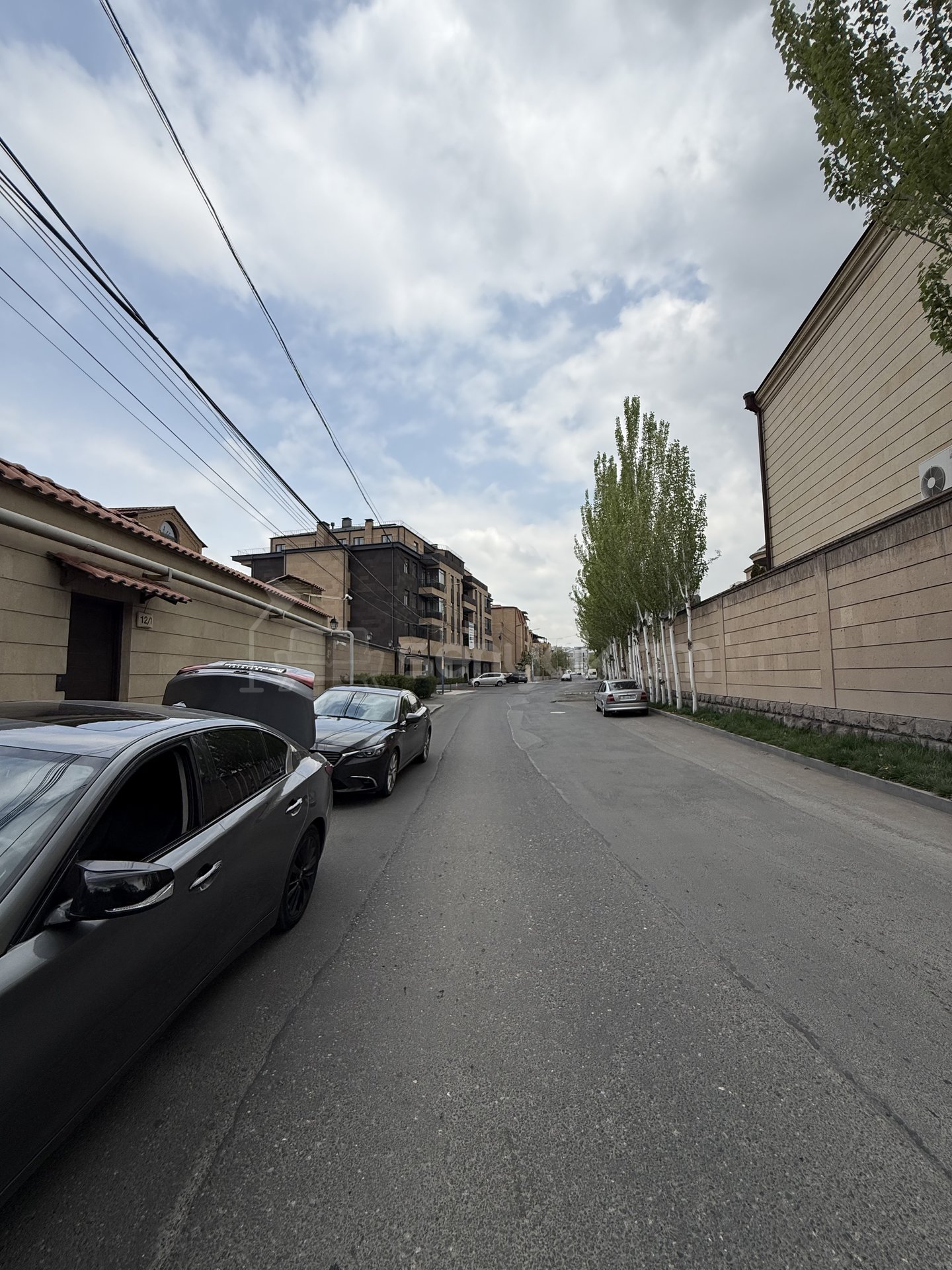 Բնակելի Նշանակության Հողատարածք, 1800քմ, Խմելու Ջրով, Էլեկտրականությամբ, Պարսպապատ