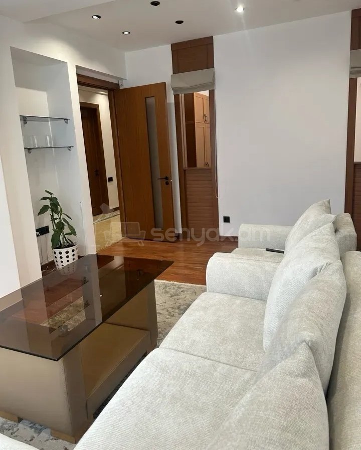 2 Սենյականոց Բնակարան, 50քմ, 2/7 հարկ, Կապիտալ Վերանորոգված, Կահավորված, Արևկող