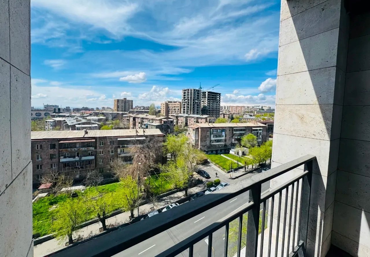 2 Սենյականոց Բնակարան Նորակառույցում, 66քմ, 6/18 հարկ, Կապիտալ Վերանորոգված