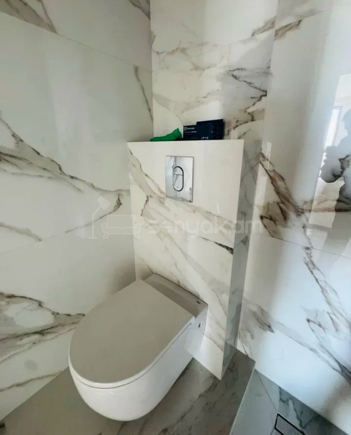 2 Սենյականոց Բնակարան Նորակառույցում, 66քմ, 6/18 հարկ, Կապիտալ Վերանորոգված