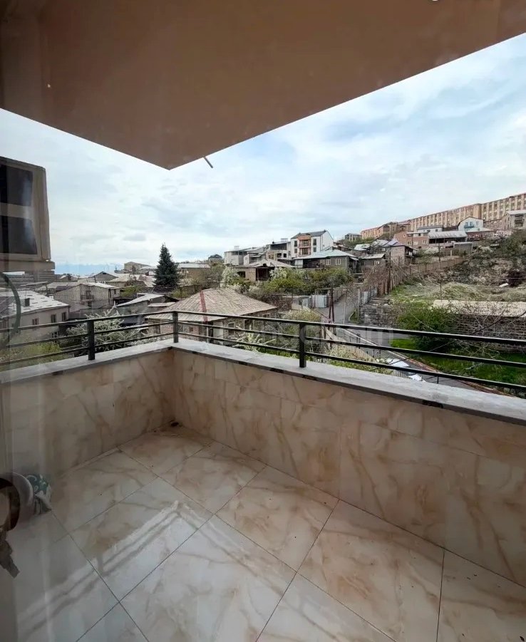 3 Սենյականոց Բնակարան Նորակառույցում, 107քմ, 3/12 հարկ, Կապիտալ Վերանորոգված