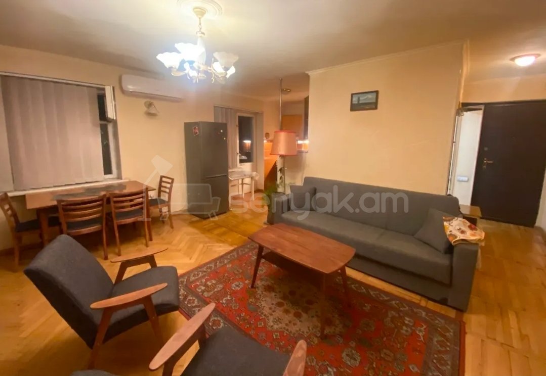 2 Սենյականոց Բնակարան Քարե Շենքում, 54քմ, 2/5 հարկ, Նորմալ Վիճակում, Կահավորված, Արևկող