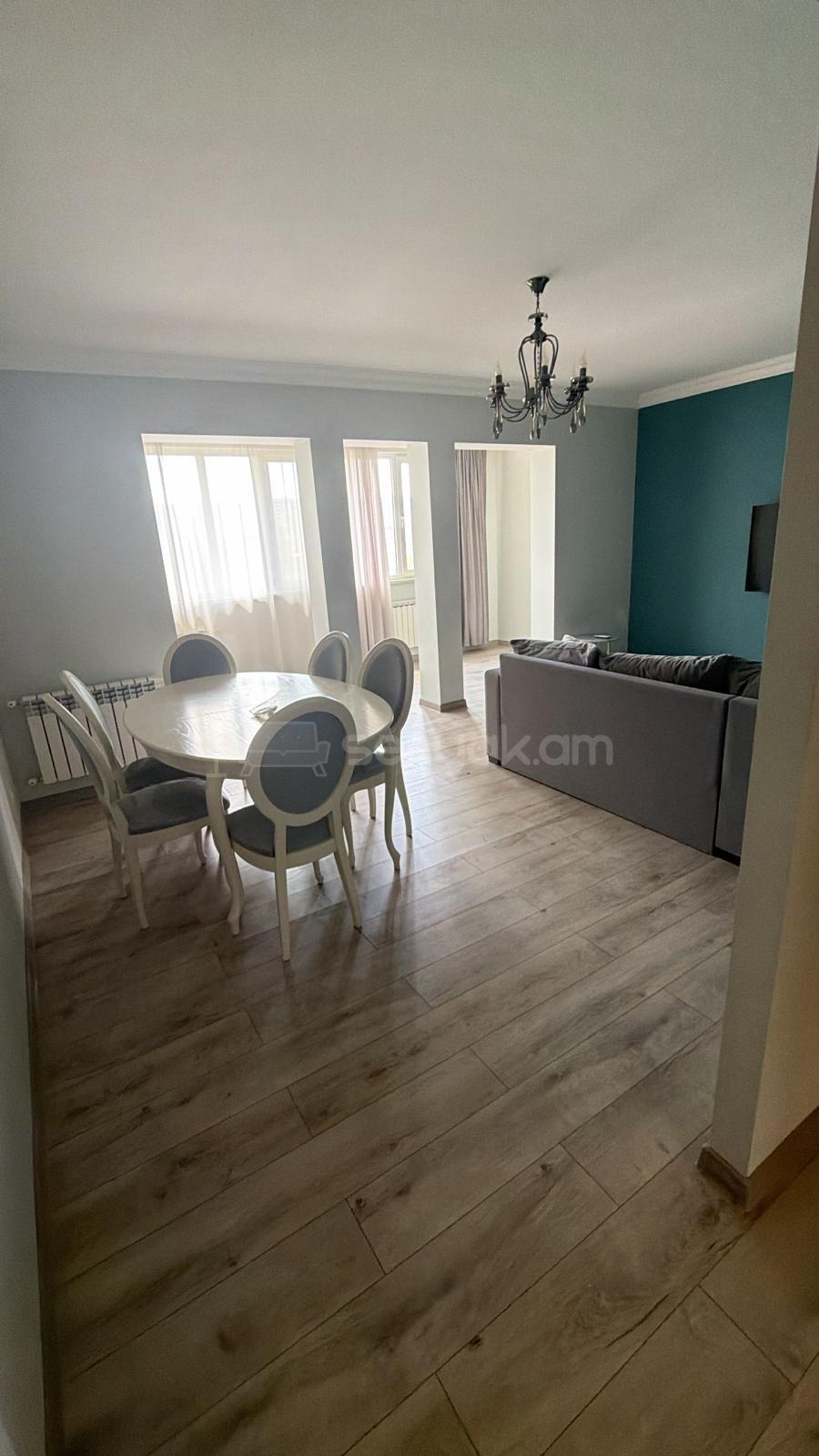 3 Սենյականոց Բնակարան, 100քմ, 7/9 հարկ, Կապիտալ Վերանորոգված, Կահավորված