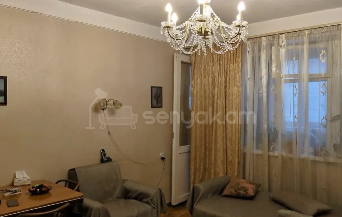 2 Սենյականոց Բնակարան Քարե Շենքում, 64քմ, 4/5 հարկ, Կոսմետիկ Վերանորոգված