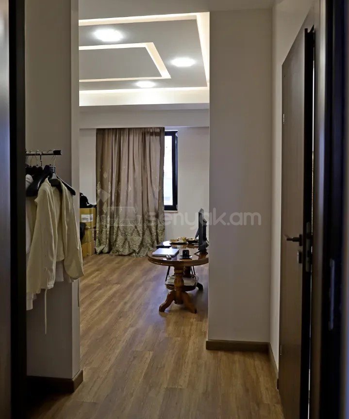 2 Սենյականոց Բնակարան Նորակառույց Քարե Շենքում, 49քմ, 3/4 հարկ, Կապիտալ Վերանորոգված