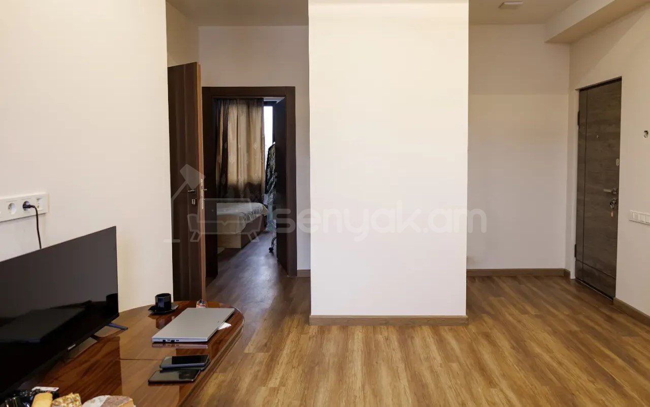 2 Սենյականոց Բնակարան Նորակառույց Քարե Շենքում, 49քմ, 3/4 հարկ, Կապիտալ Վերանորոգված