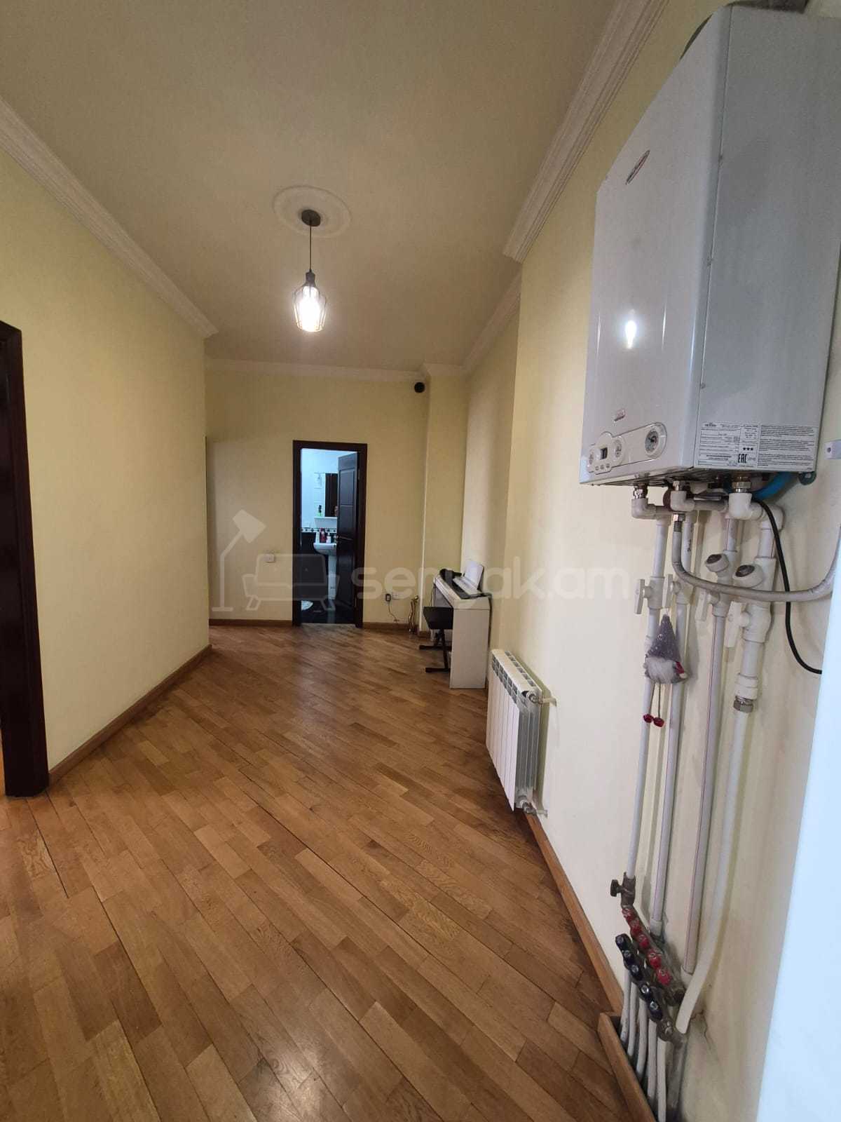 2 Սենյականոց Բնակարան, 78քմ, 12/13 հարկ, Կապիտալ Վերանորոգված