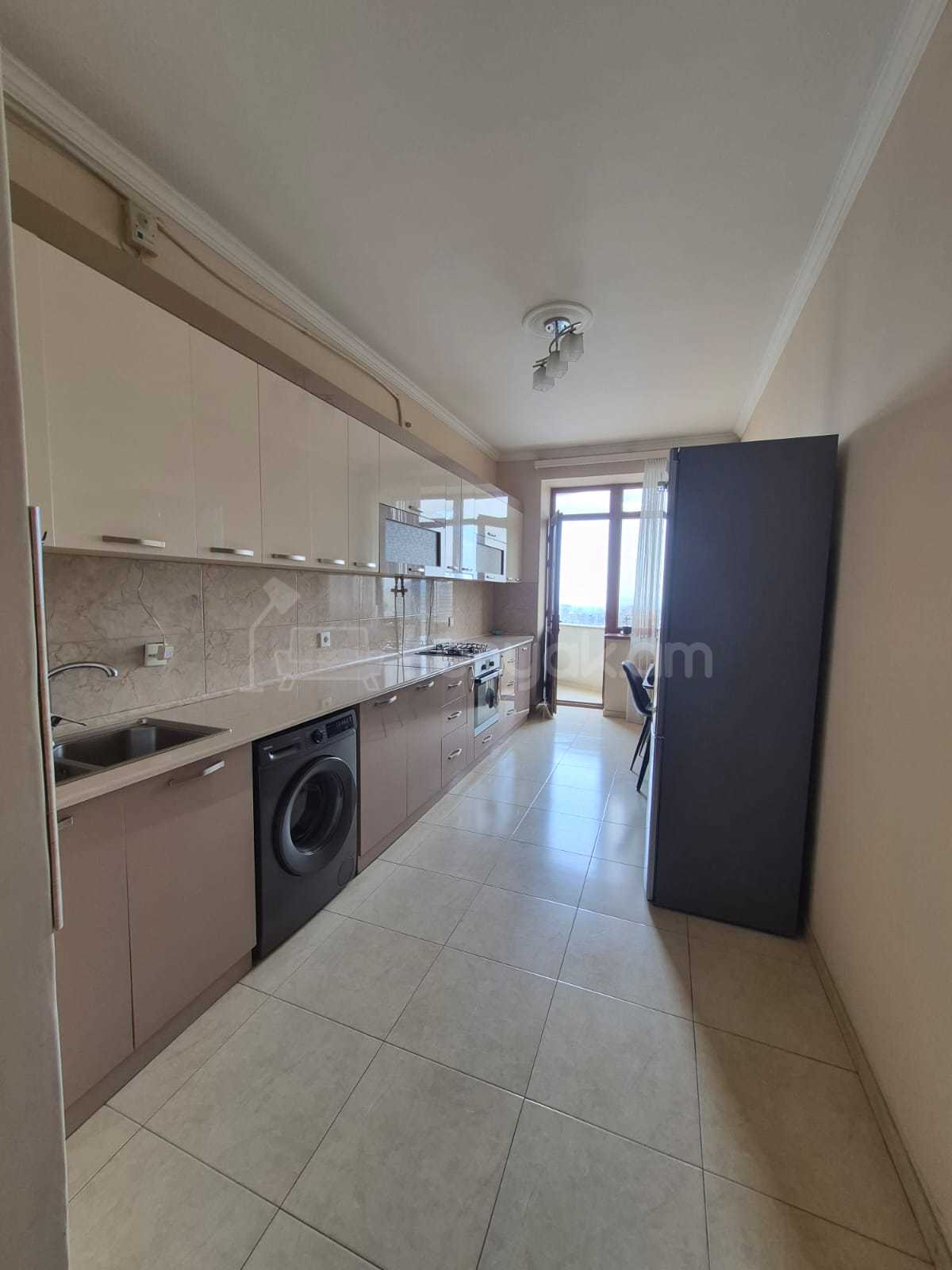 2 Սենյականոց Բնակարան, 78քմ, 12/13 հարկ, Կապիտալ Վերանորոգված