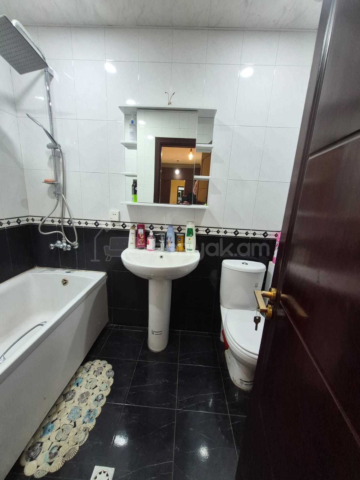 2 Սենյականոց Բնակարան, 78քմ, 12/13 հարկ, Կապիտալ Վերանորոգված