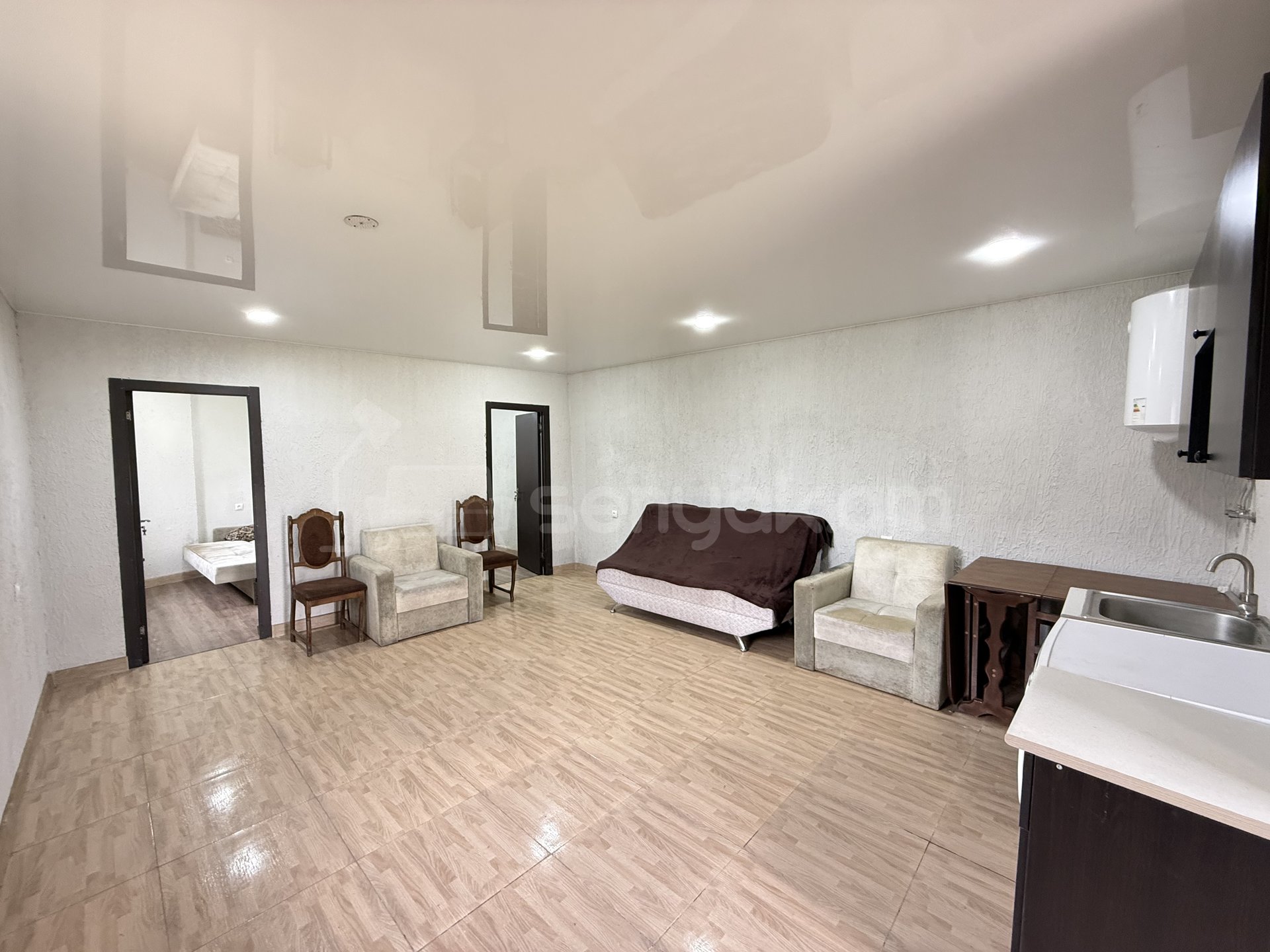 Բնակելի Նշանակության Հողատարածք, 400քմ, Խմելու Ջրով, Էլեկտրականությամբ, Ցանկապատված