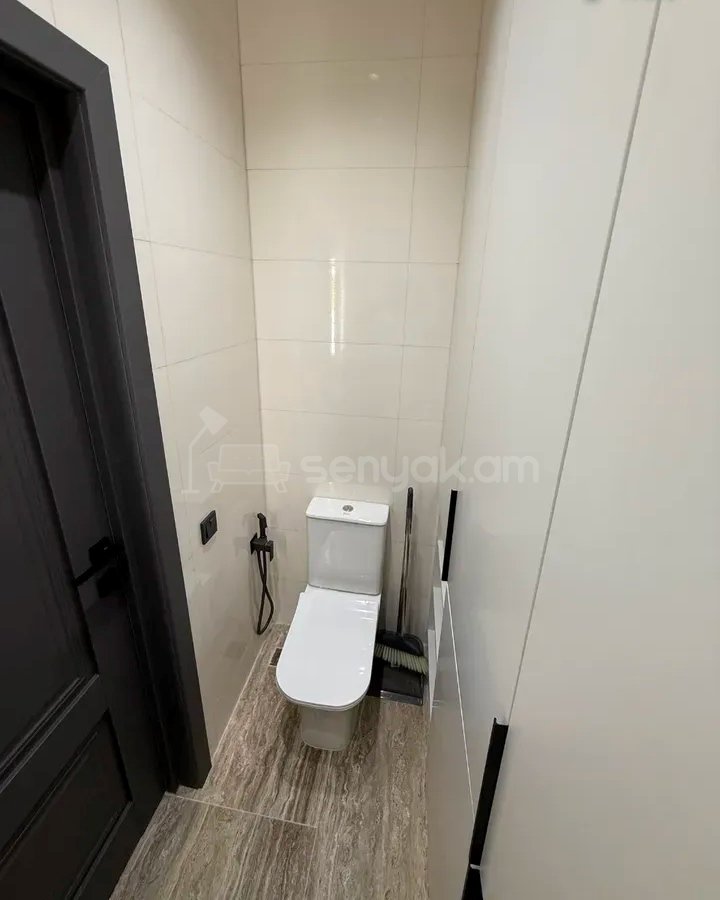 3 Սենյականոց Բնակարան Նորակառույցում, 80քմ, 9/16 հարկ, Դիզայներական Վերանորոգված, Կահավորված, Արևկող