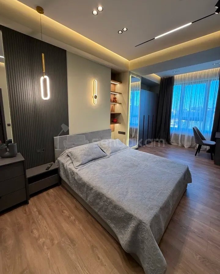 3 Սենյականոց Բնակարան Նորակառույցում, 80քմ, 9/16 հարկ, Դիզայներական Վերանորոգված, Կահավորված, Արևկող