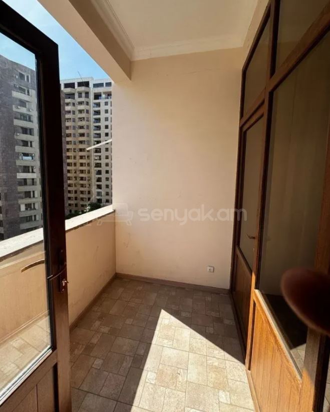 2 Սենյականոց Բնակարան, 57քմ, 7/10 հարկ, Կապիտալ Վերանորոգված, Կահավորված