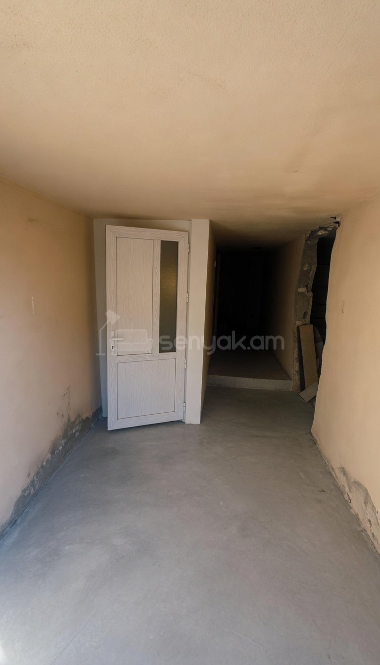 4 Սենյականոց Սեփական Տուն, 72քմ, Կոսմետիկ Վերանորոգված, Ավտոտնակով