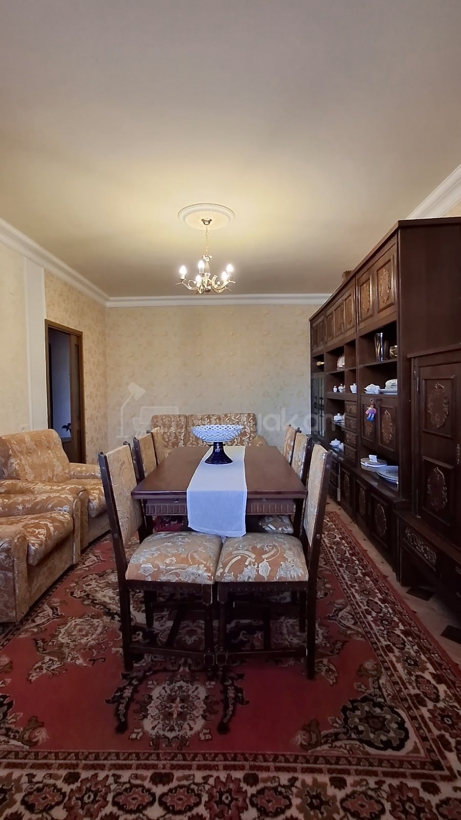 3 Սենյականոց Բնակարան, 79քմ, 1/9 հարկ, Կապիտալ Վերանորոգված