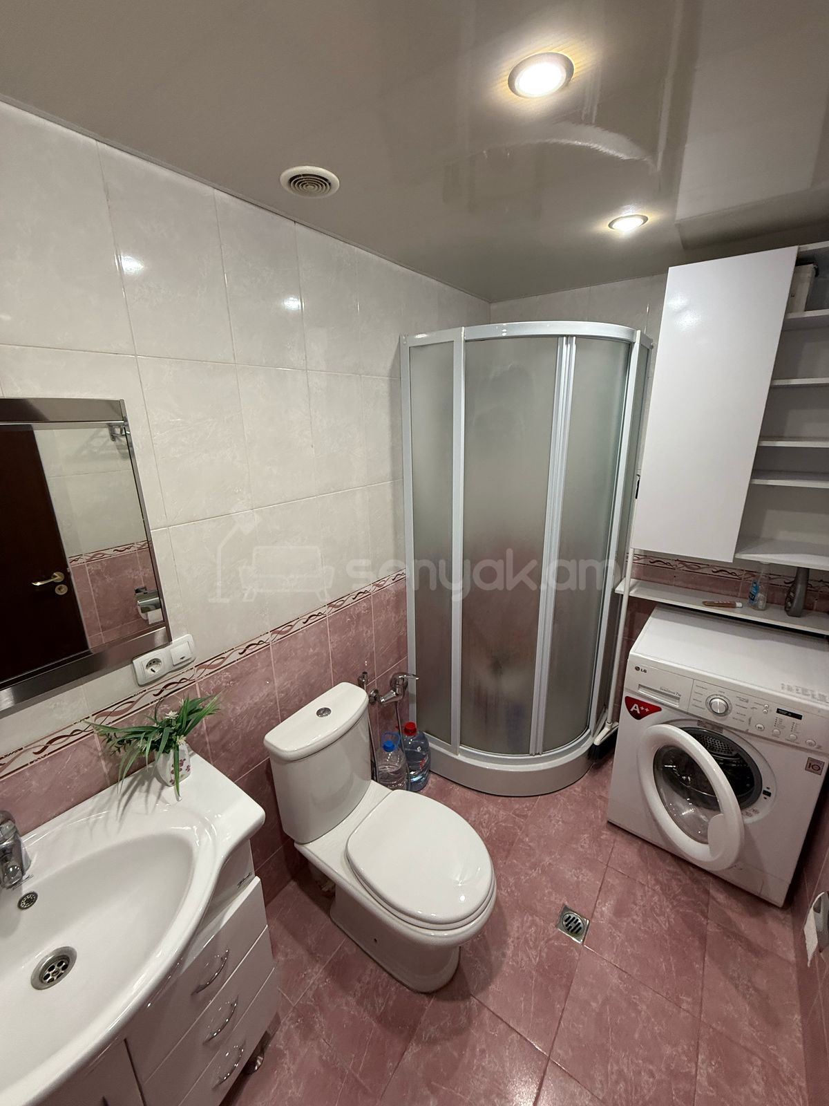 2 Սենյականոց Բնակարան Նորակառույցում, 45քմ, 1/6 հարկ, Դիզայներական Վերանորոգված, Կահավորված, Արևկող