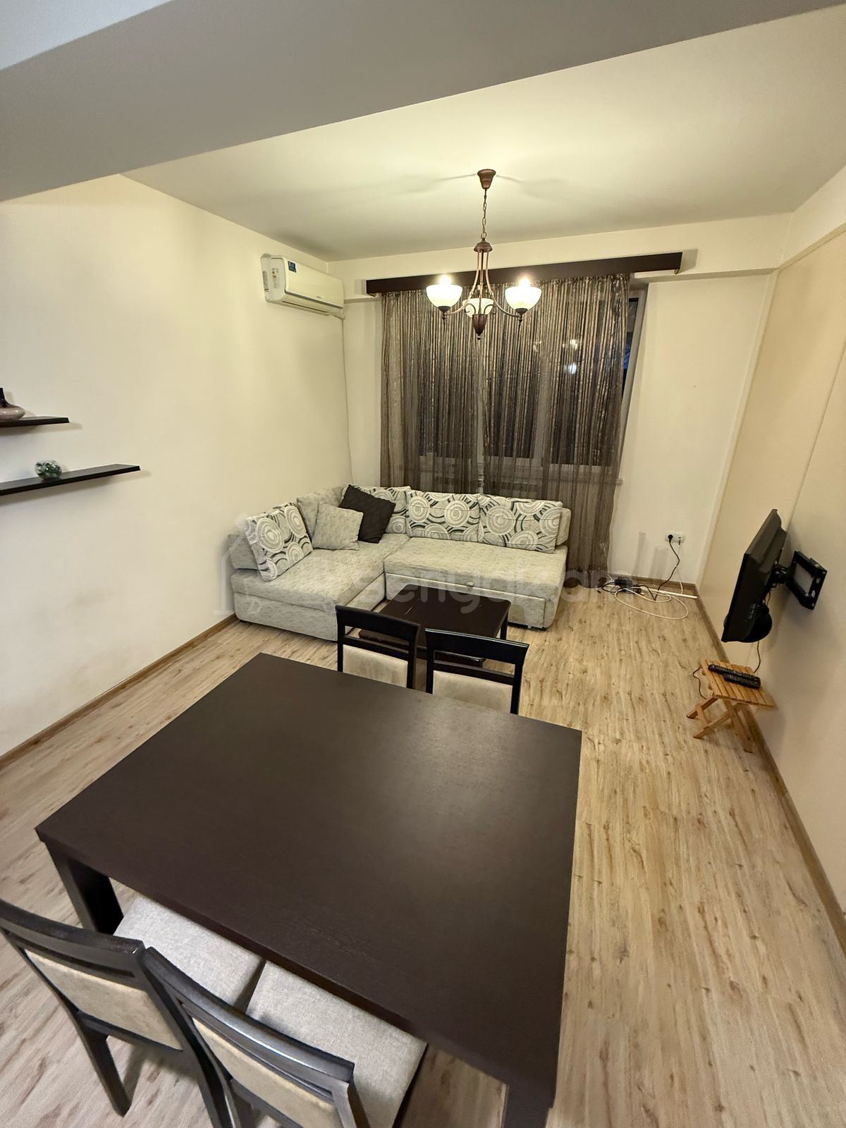 2 Սենյականոց Բնակարան Նորակառույցում, 45քմ, 1/6 հարկ, Դիզայներական Վերանորոգված, Կահավորված, Արևկող