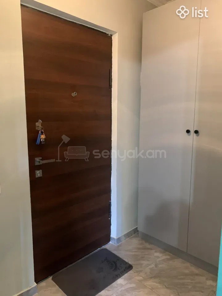 1 Սենյականոց Բնակարան, 32քմ, 2/5 հարկ, Կապիտալ Վերանորոգված