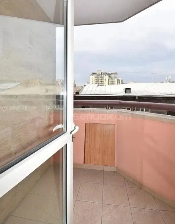 3 Սենյականոց Բնակարան, 65քմ, 5/14 հարկ, Դիզայներական Վերանորոգված, Կահավորված, Արևկող