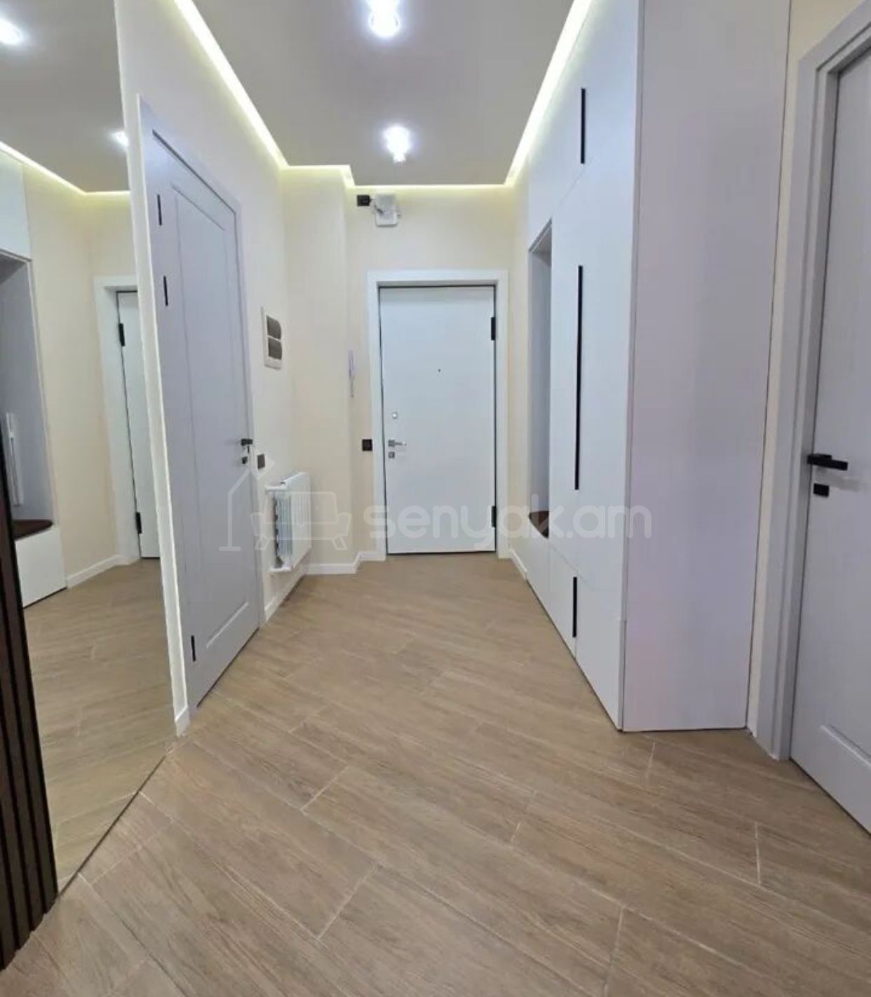 2 Սենյականոց Բնակարան Նորակառույցում, 56քմ, 6/18 հարկ, Դիզայներական Վերանորոգված, Կահավորված, Արևկող