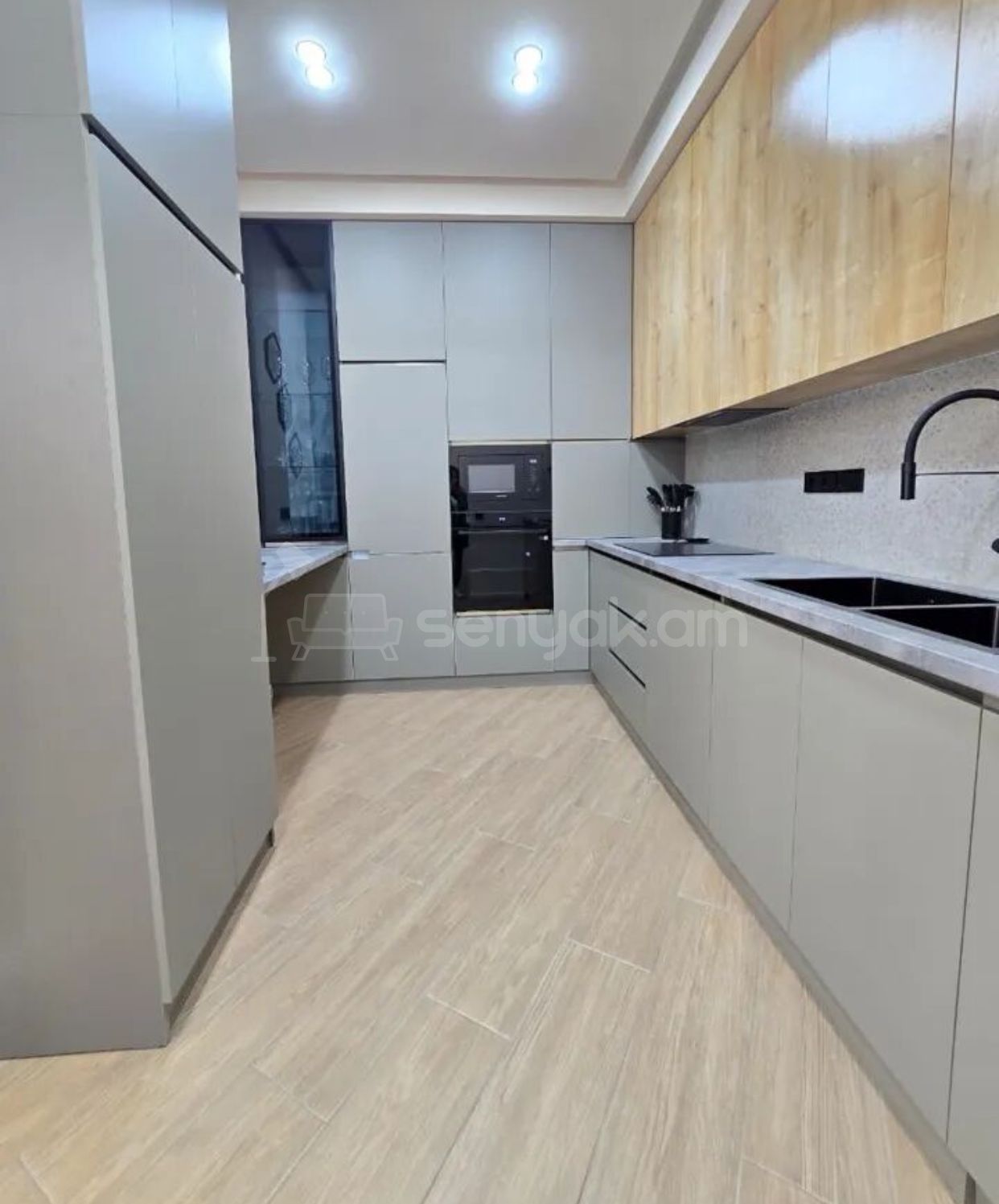 2 Սենյականոց Բնակարան Նորակառույցում, 56քմ, 6/18 հարկ, Դիզայներական Վերանորոգված, Կահավորված, Արևկող
