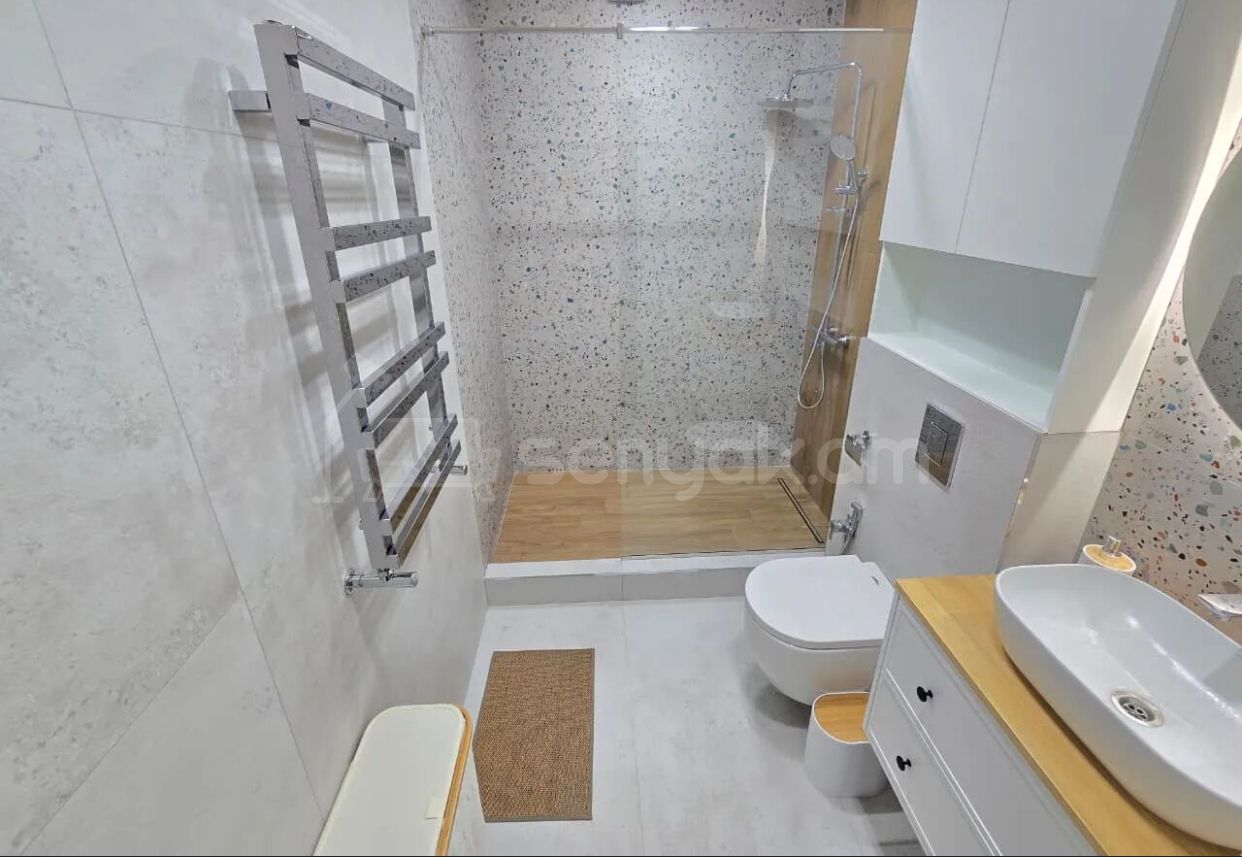 2 Սենյականոց Բնակարան Նորակառույցում, 56քմ, 6/18 հարկ, Դիզայներական Վերանորոգված, Կահավորված, Արևկող