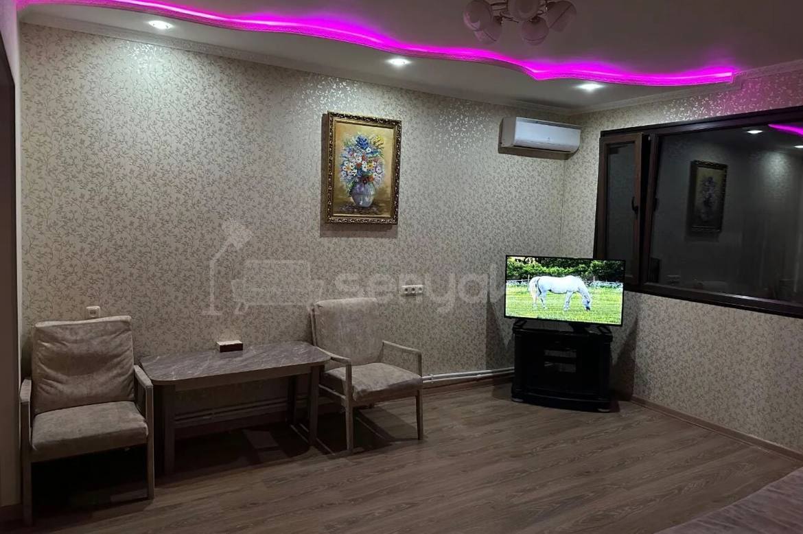 2 Սենյականոց Բնակարան Քարե Շենքում, 55քմ, 2/5 հարկ, Կապիտալ Վերանորոգված, Կահավորված