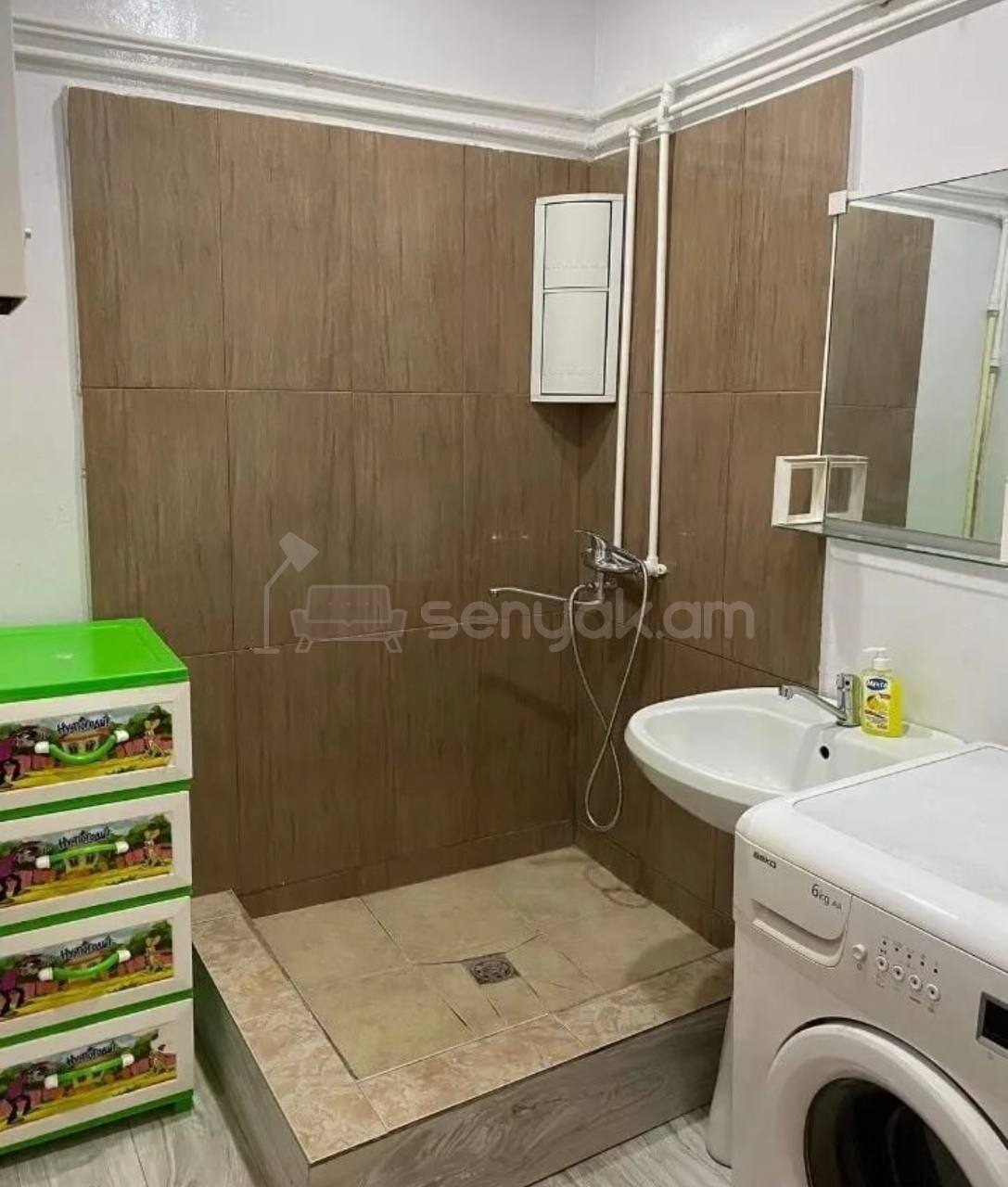 2 Սենյականոց Բնակարան, 50քմ, 4/5 հարկ, Կոսմետիկ Վերանորոգված