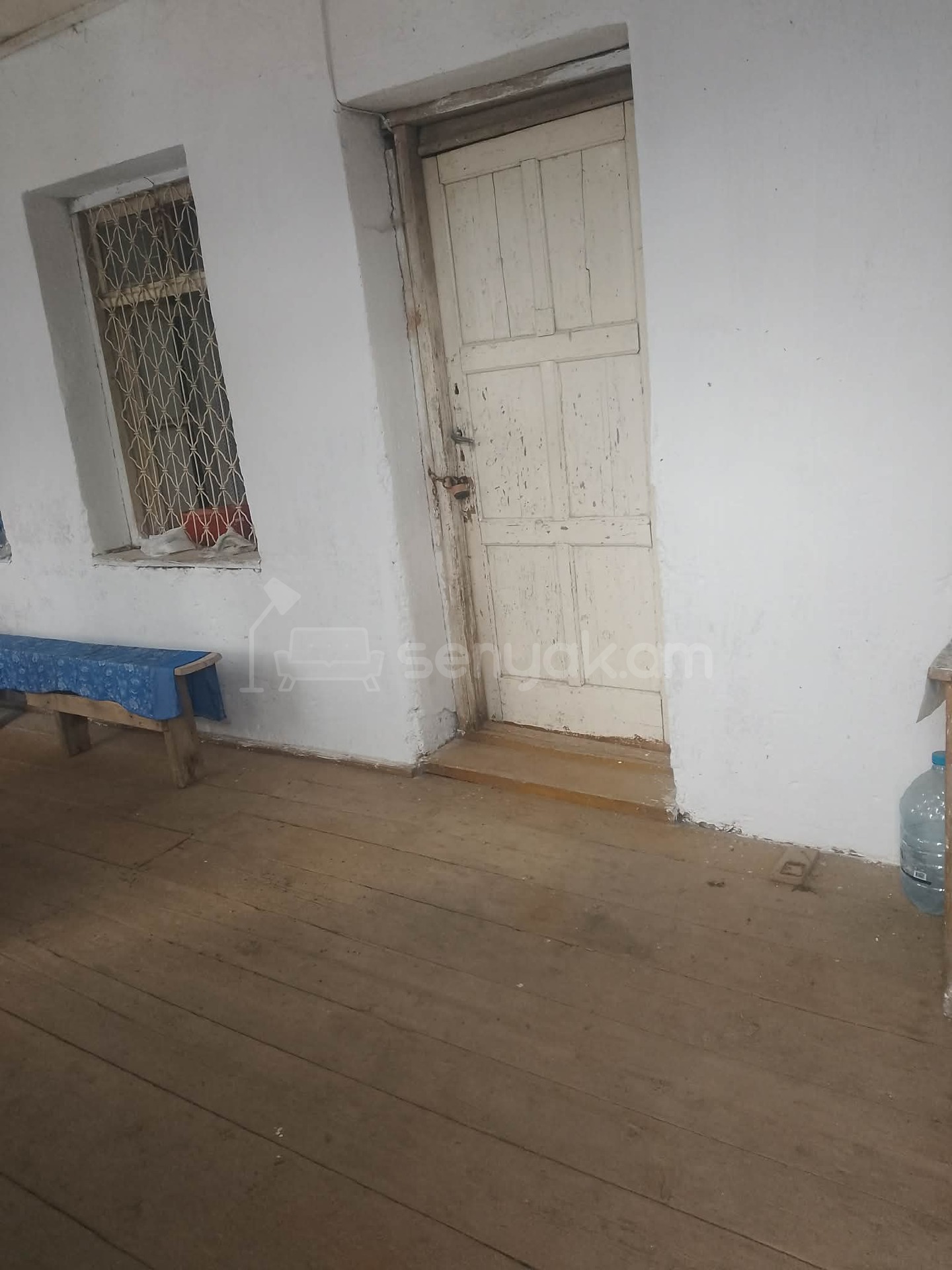 Ազատ նախագծով Սեփական Տուն, 2144քմ, Կապիտալ Վերանորոգված