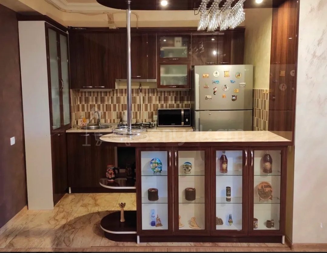 2 Սենյականոց Բնակարան, 61քմ, 1/13 հարկ, Կապիտալ Վերանորոգված