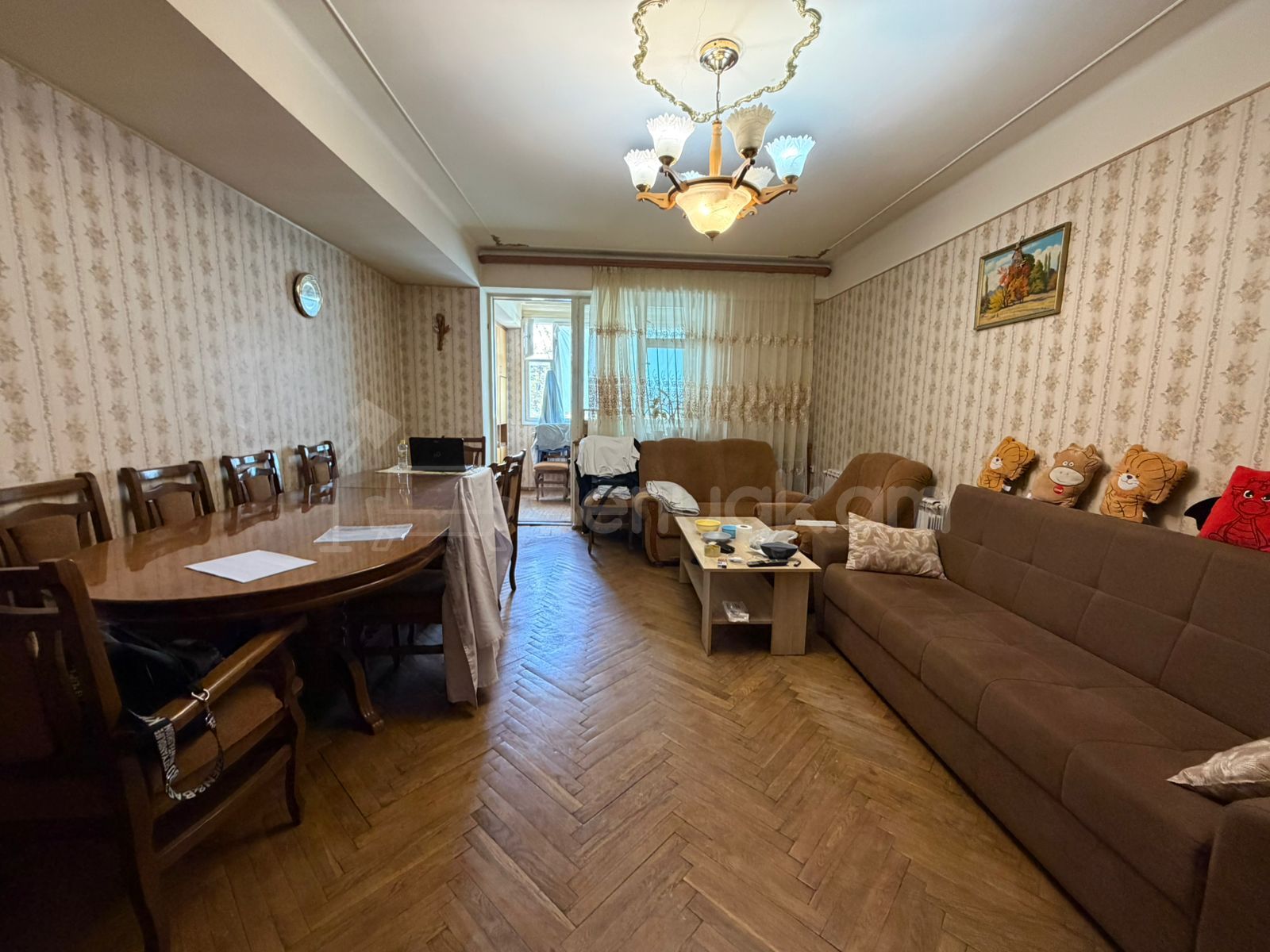 3 Սենյականոց Բնակարան, 93քմ, 3/10 հարկ, Նորմալ Վիճակում