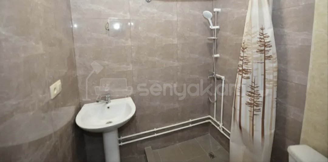 2 Սենյականոց Բնակարան Քարե Շենքում, 62քմ, 4/9 հարկ, Կապիտալ Վերանորոգված, Կահավորված