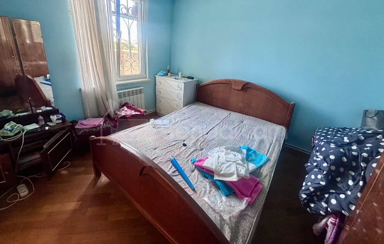 2 Սենյականոց Բնակարան Քարե Շենքում, 48քմ, 1/1 հարկ, Նորմալ Վիճակում, Կահավորված
