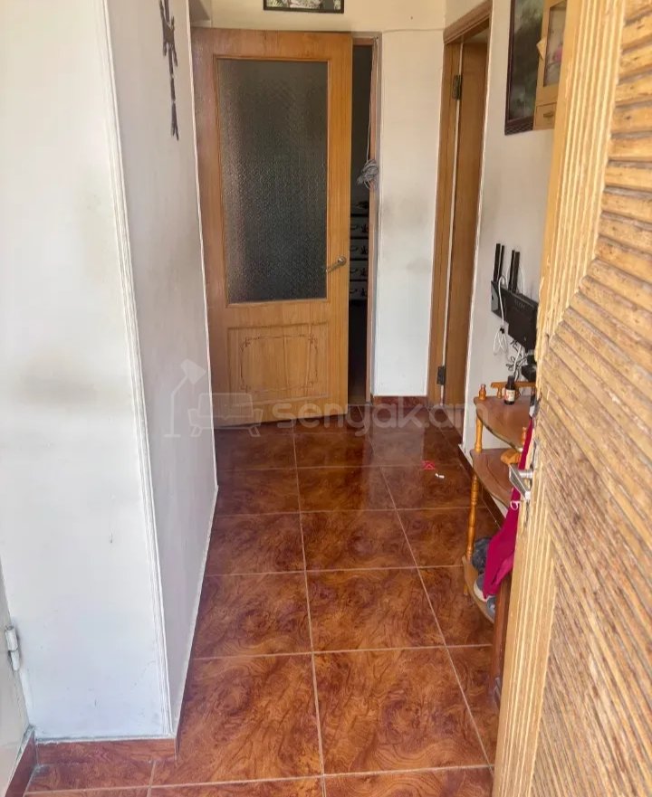 2 Սենյականոց Բնակարան Քարե Շենքում, 48քմ, 1/1 հարկ, Նորմալ Վիճակում, Կահավորված