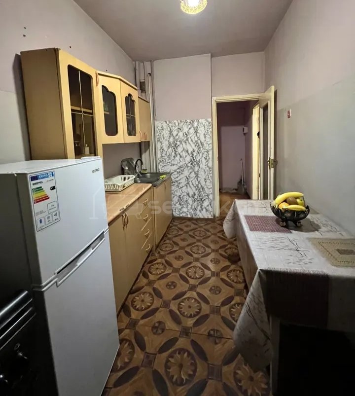 2 Սենյականոց Բնակարան Քարե Շենքում, 62քմ, 3/9 հարկ, Կապիտալ Վերանորոգված, Կահավորված