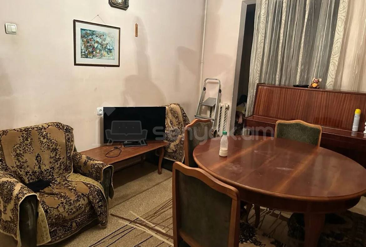 1 Սենյականոց Բնակարան, 43քմ, 8/9 հարկ, Կոսմետիկ Վերանորոգված