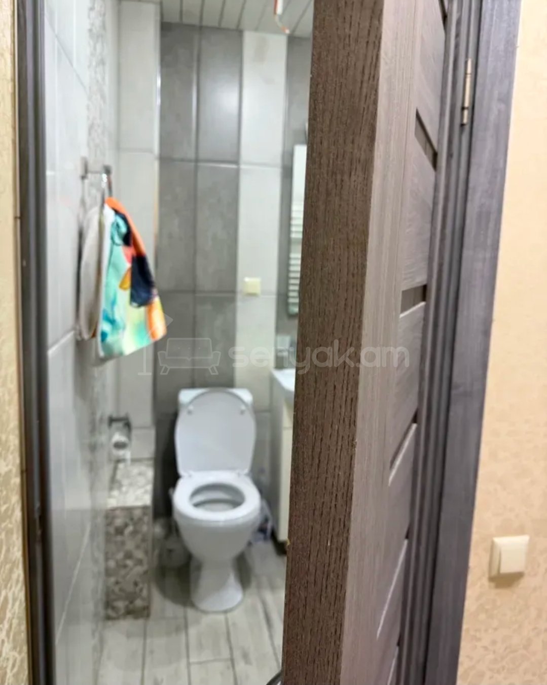 2 Սենյականոց Բնակարան Քարե Շենքում, 53քմ, 5/5 հարկ, Դիզայներական Վերանորոգված