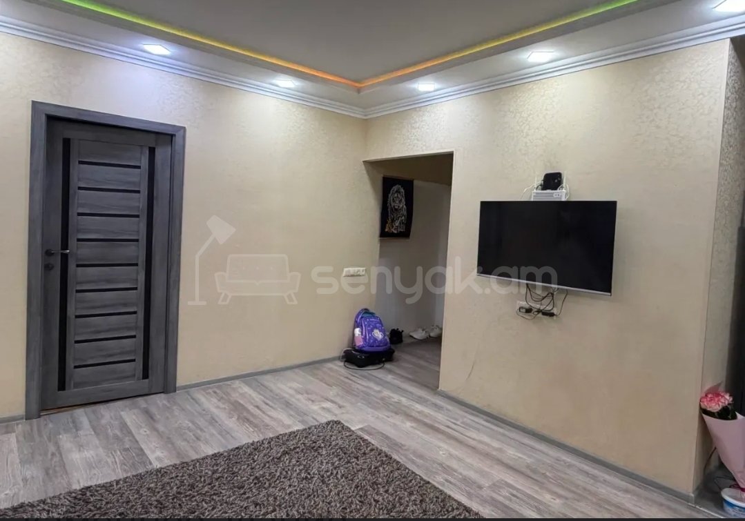 2 Սենյականոց Բնակարան Քարե Շենքում, 53քմ, 5/5 հարկ, Դիզայներական Վերանորոգված