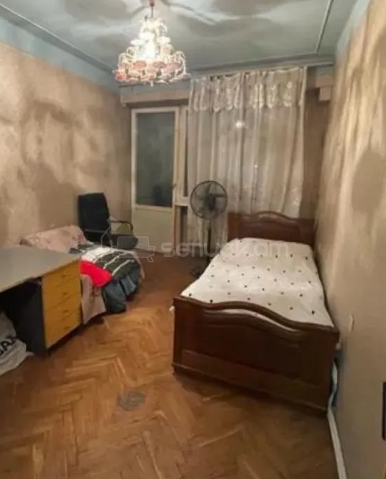 3 Սենյականոց Բնակարան, 96քմ, 3/9 հարկ, Պետական Վիճակում