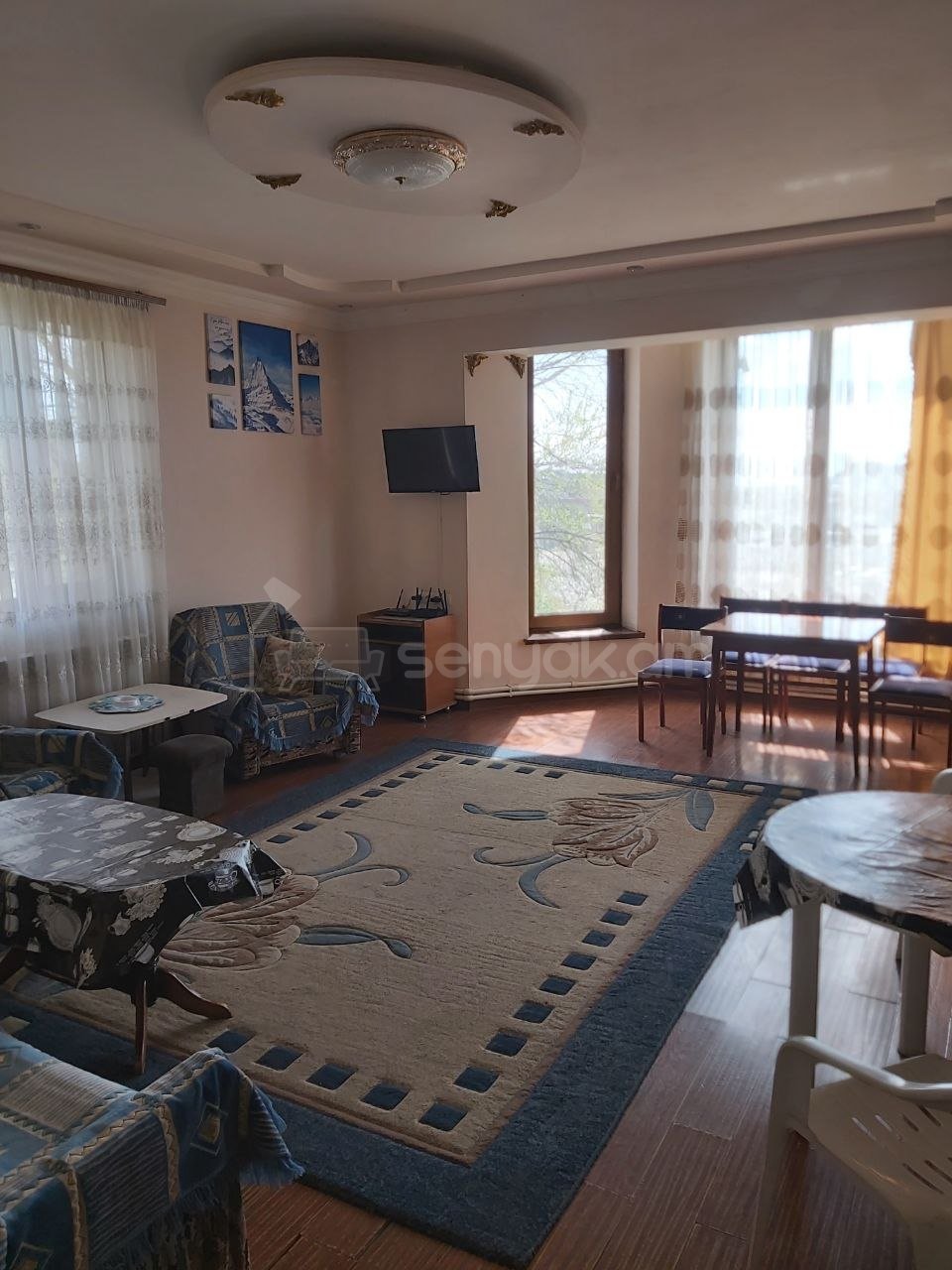 8 Սենյականոց Բնակարան Նորակառույցում, 100քմ, 1/3 հարկ, Կապիտալ Վերանորոգված